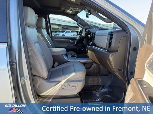 Certified 2024 Chevrolet Silverado 2500 LTZ w/ LTZ Plus Package image 17