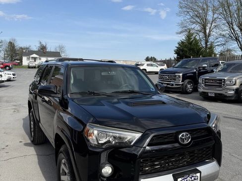 Used 2014 Toyota 4Runner Trail image 4