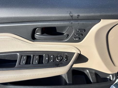 Used 2018 Honda Odyssey Touring image 18