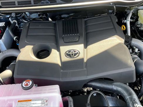 New 2026 Toyota Tundra Platinum image 17