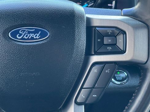 Used 2020 Ford F250 Platinum w/ FX4 Off-Road Package AWD/4WD image 37