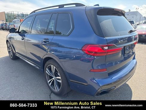 Used 2020 BMW X7 M50i image 5