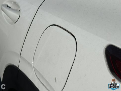 Used 2024 Chevrolet Trax RS w/ Sunroof Package FWD image 14