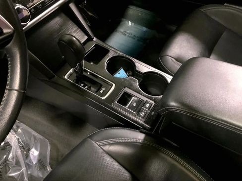 Used 2019 Subaru Outback 2.5i Limited image 18