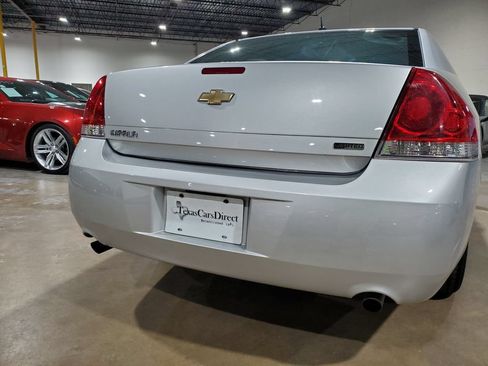 Used 2016 Chevrolet Impala Limited LS FWD image 42