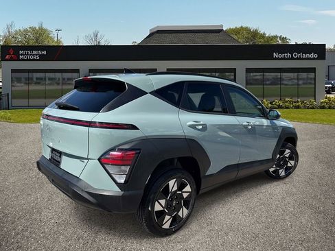 Used 2024 Hyundai Kona SEL AWD/4WD image 5