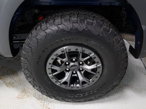 Certified 2022 Ford F150 Raptor w/ Raptor 37 Performance Package AWD/4WD image 21