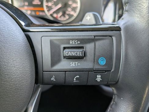 Certified 2024 Nissan Pathfinder SL w/ SL Premium Package image 28