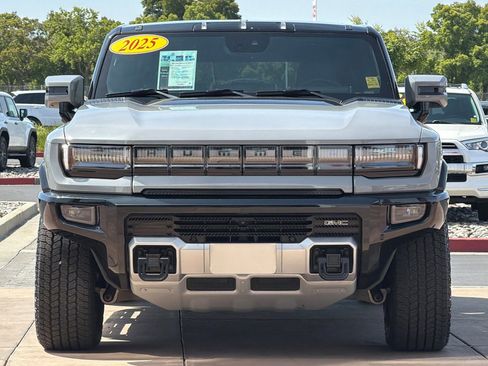 Used 2025 GMC Hummer EV 2X AWD/4WD image 10