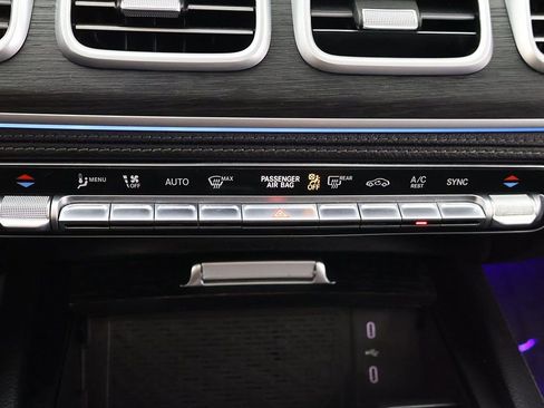 Used 2024 Mercedes-Benz GLE 450 4MATIC image 60