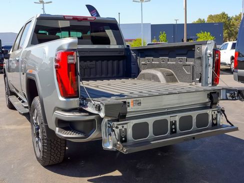 New 2026 GMC Sierra 2500 Denali w/ Denali Reserve Package AWD/4WD image 12