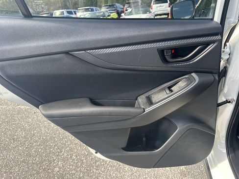 Used 2022 Subaru Crosstrek 2.0i image 23