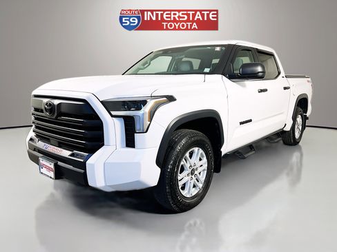 Used 2024 Toyota Tundra SR5 image 3