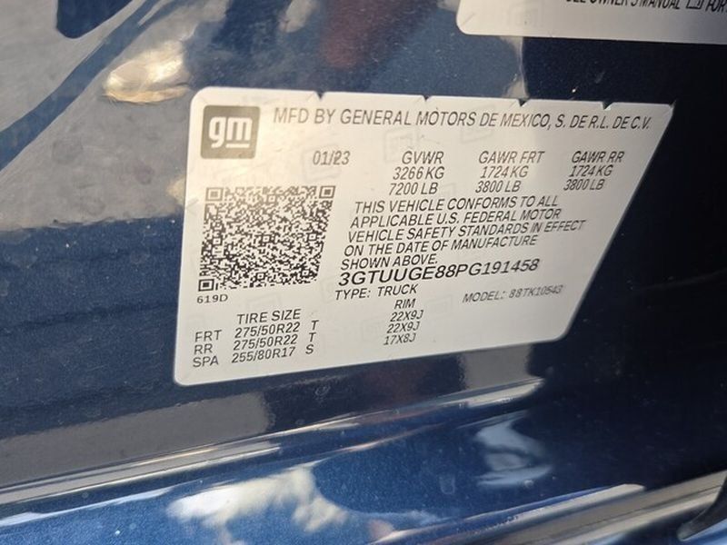 Used 2023 GMC Sierra 1500 Denali w/ Denali Reserve Package AWD/4WD image 9