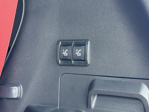 Used 2025 Toyota Sequoia TRD Pro image 41