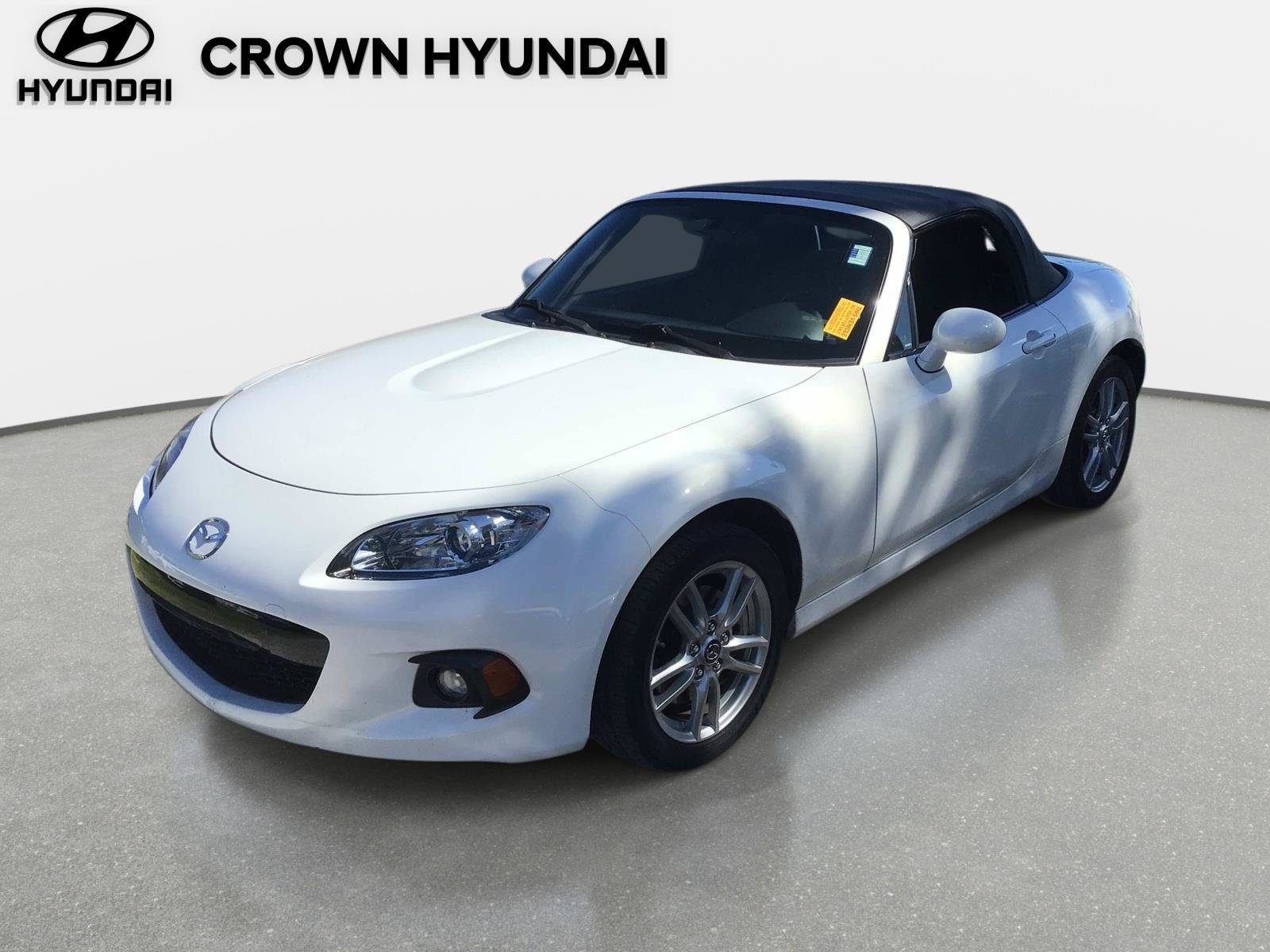 Used 2014 MAZDA MX-5 Miata Sport RWD image 1