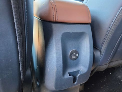 Used 2023 Ford Maverick Lariat w/ Equipment Group 500A Standard AWD/4WD image 29