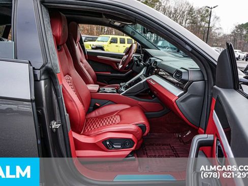 Used 2021 Lamborghini Urus image 27