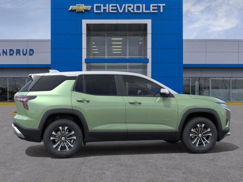 New 2026 Chevrolet Equinox LT w/ Convenience Package II image 29