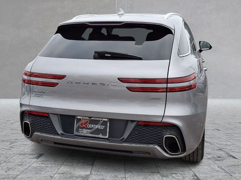 Used 2023 Genesis GV70 2.5T w/ Advanced Package image 10