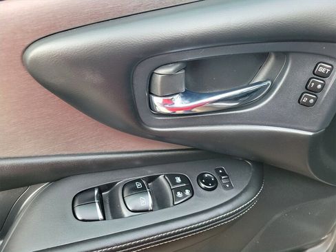 Used 2019 Nissan Murano SL image 30