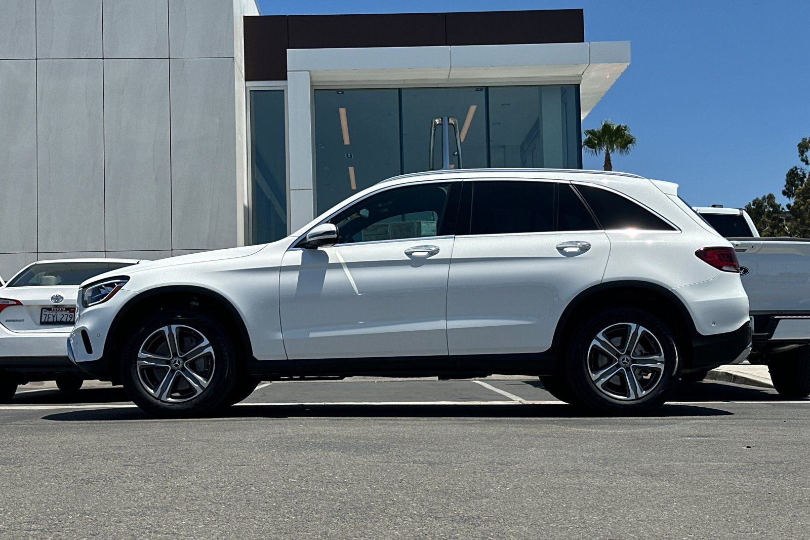 Used 2022 Mercedes-Benz GLC 300 image 6