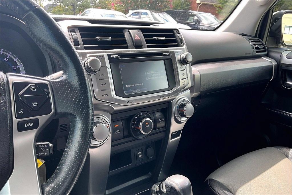 Used 2018 Toyota 4Runner SR5 Premium AWD/4WD image 14