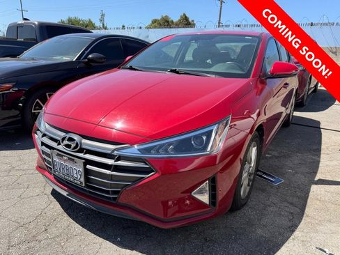 Used 2020 Hyundai Elantra Value Edition w/ Winter Weather Package FWD image 2