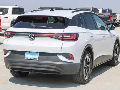 Used 2022 Volkswagen ID.4 Pro image 6