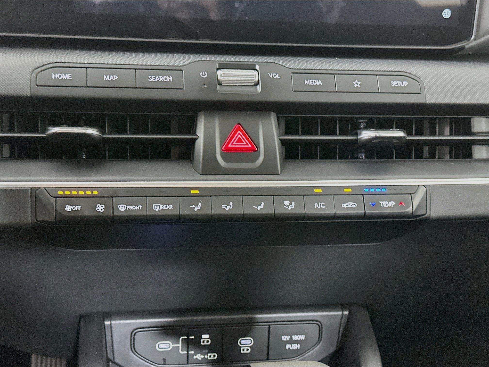 Used 2025 Kia K4 FWD image 22