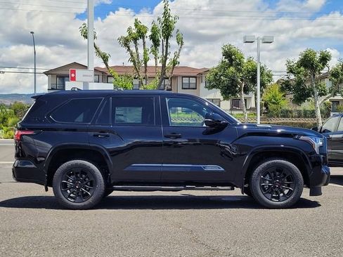 New 2026 Toyota Sequoia Platinum AWD/4WD image 4
