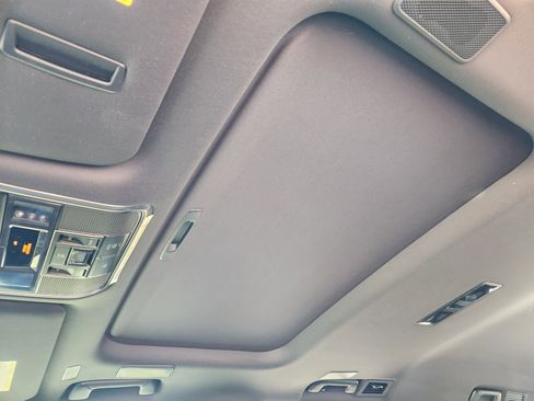 New 2026 Lexus LX 700h Luxury image 19