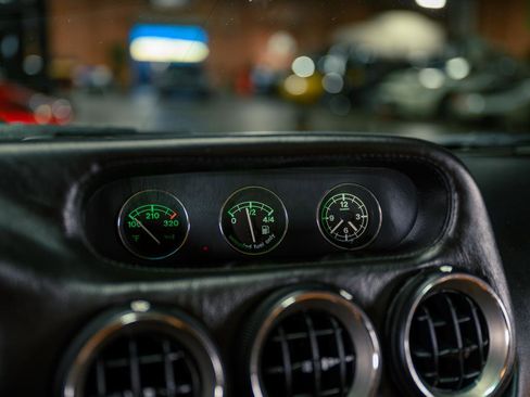 Used 1999 Ferrari 550 Maranello Coupe image 50