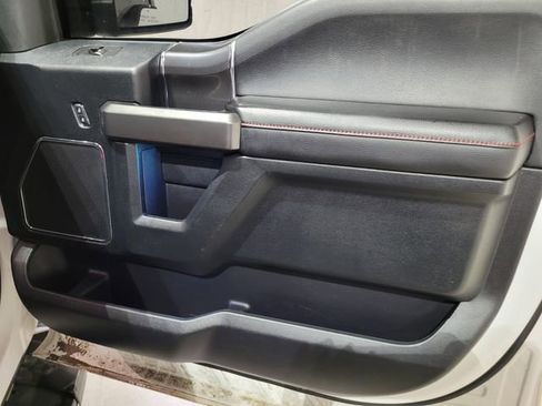 Used 2017 Ford F150 Lariat image 62