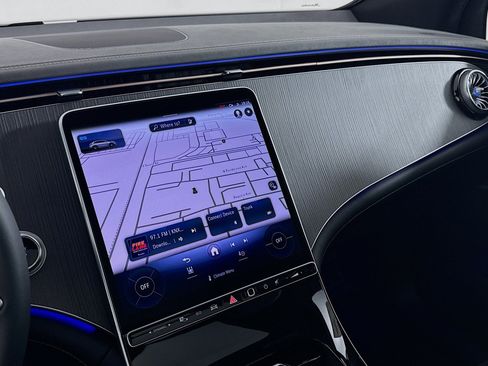 New 2026 Mercedes-Benz EQE 320 4MATIC SUV image 18