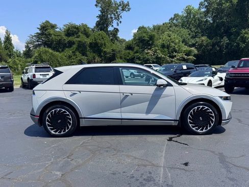 Used 2024 Hyundai Ioniq 5 Limited AWD/4WD image 4
