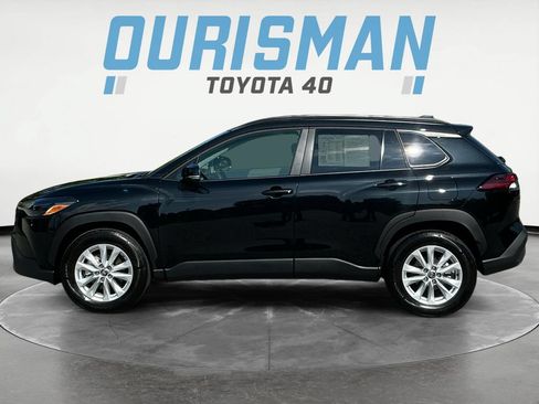 Certified 2026 Toyota Corolla Cross LE w/ Moonroof Package AWD/4WD image 4
