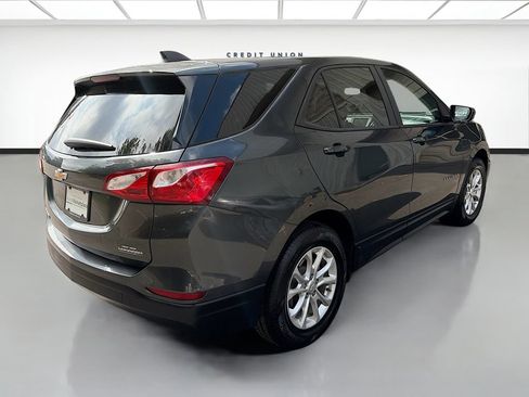Used 2020 Chevrolet Equinox LS w/ LS Convenience Package FWD image 7