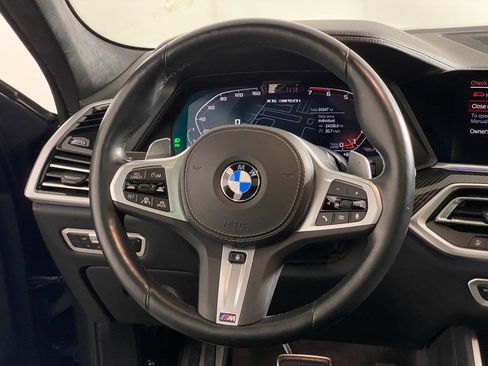 Certified 2023 BMW X6 M50i w/ Executive Package image 17