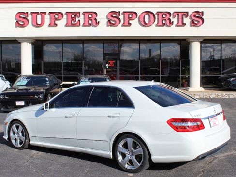 Used 2011 Mercedes-Benz E 350 Sedan image 5