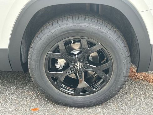 New 2026 Volkswagen Atlas Peak Edition AWD/4WD image 20