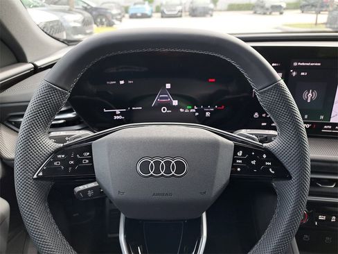 New 2025 Audi SQ5 Premium Plus image 7