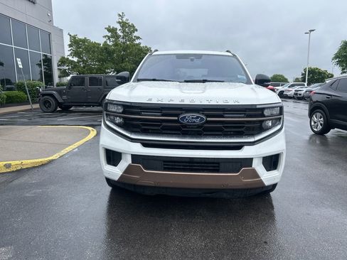 Used 2025 Ford Expedition Max King Ranch AWD/4WD image 8