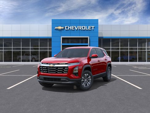 New 2026 Chevrolet Equinox LT w/ Safety and Technology Package AWD/4WD image 8