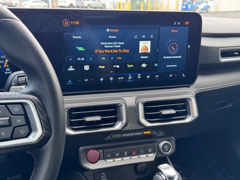 Used 2025 Ford Mustang GT Premium RWD image 29
