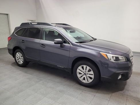Used 2015 Subaru Outback 2.5i Premium AWD/4WD image 11