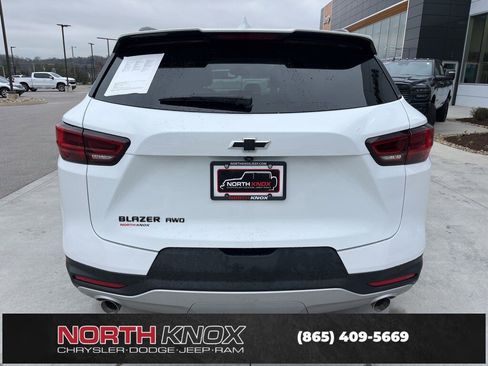 Used 2024 Chevrolet Blazer LT image 18