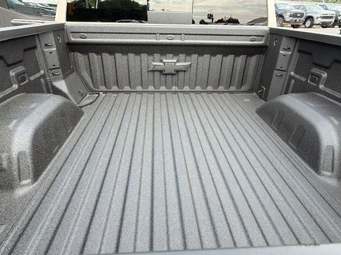 New 2026 Chevrolet Silverado 1500 RST w/ RST All Star Premium Package AWD/4WD image 10
