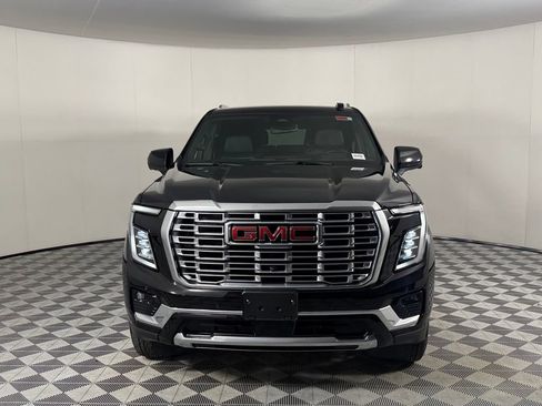 Used 2025 GMC Yukon Denali AWD/4WD image 5