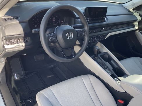 Used 2023 Honda Accord EX image 14